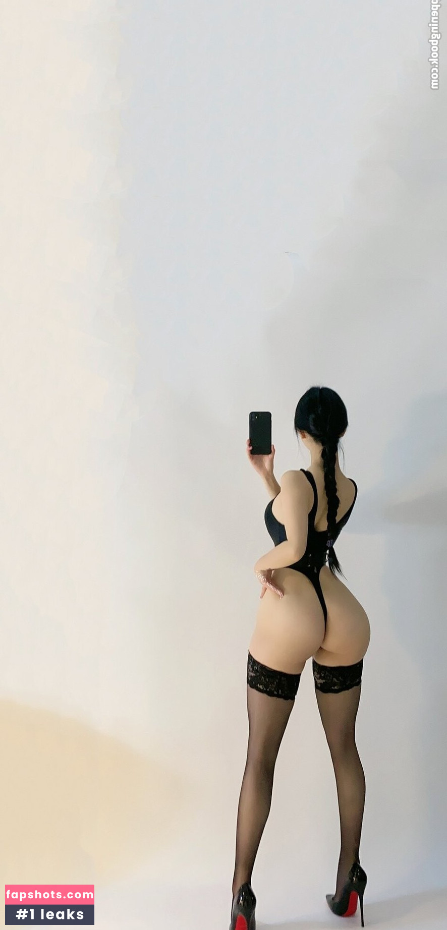 QiaoniuTT gallery photo #1746