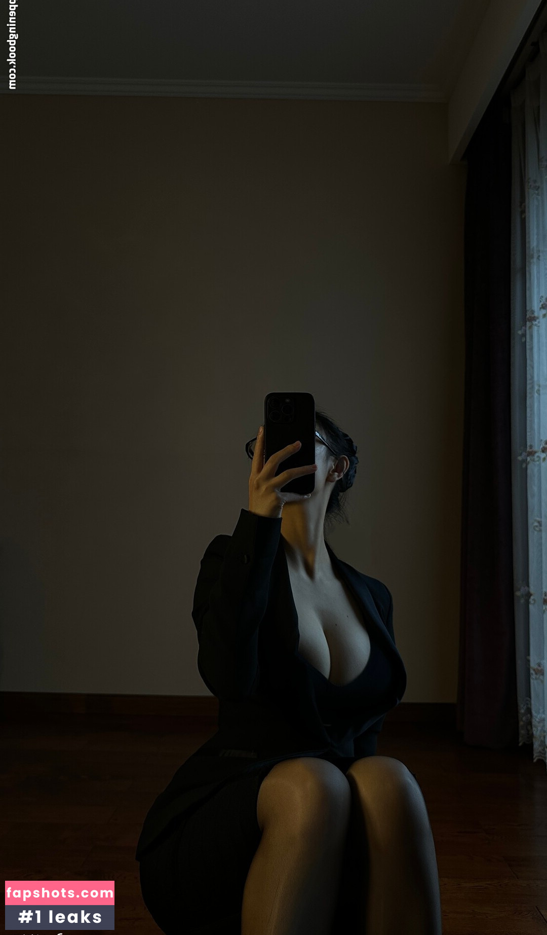 QiaoniuTT gallery photo #179