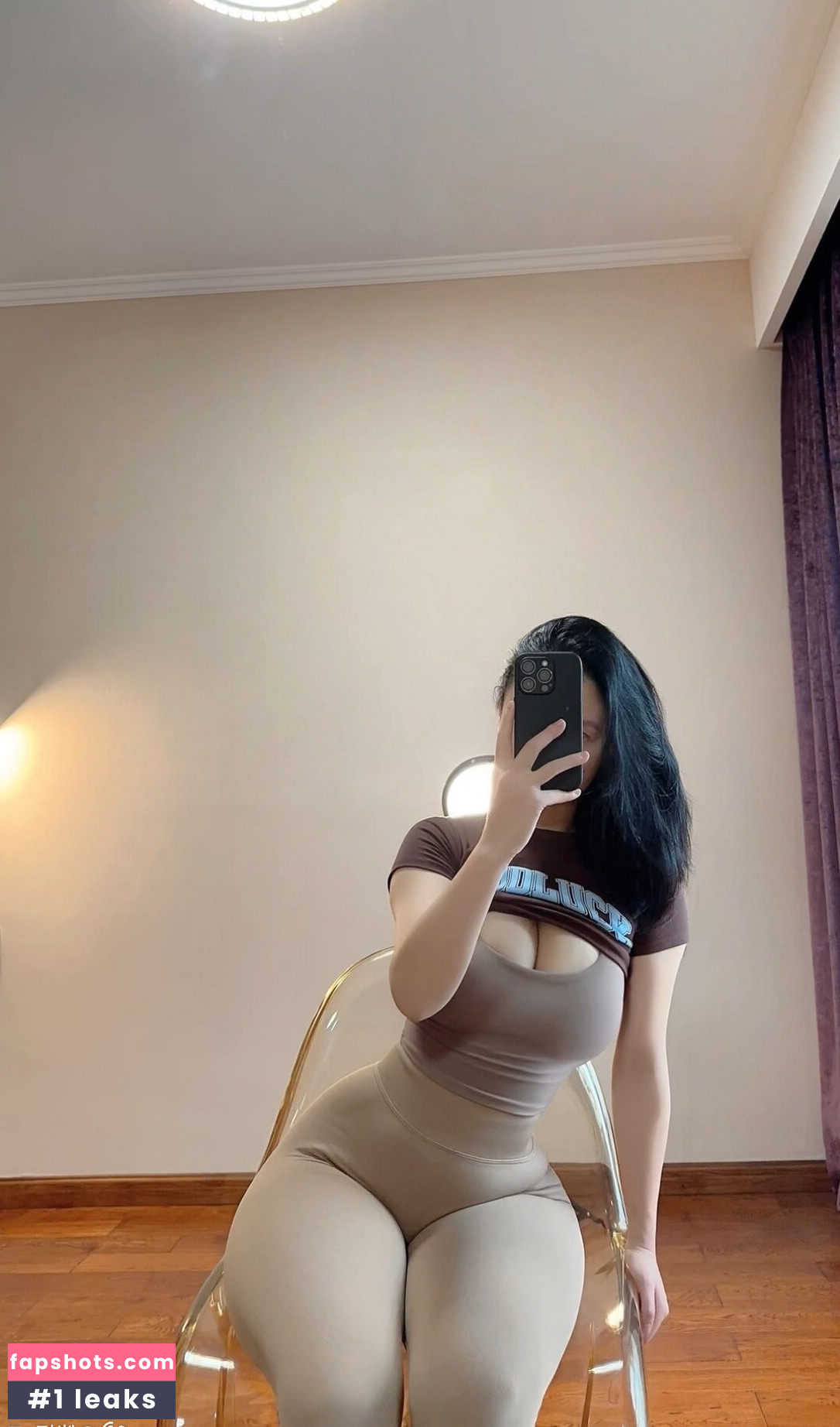 QiaoniuTT gallery photo #224