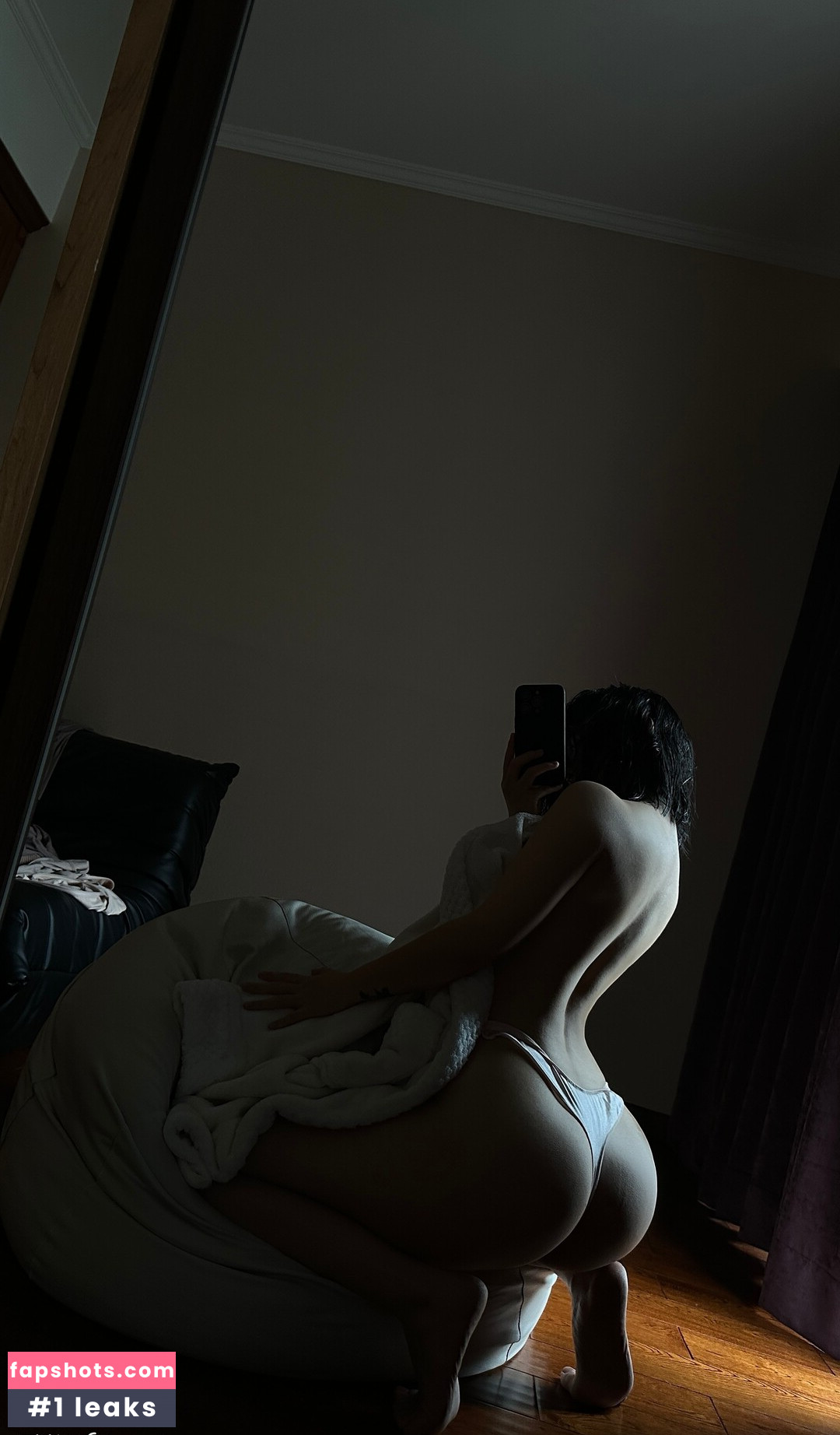 QiaoniuTT gallery photo #241