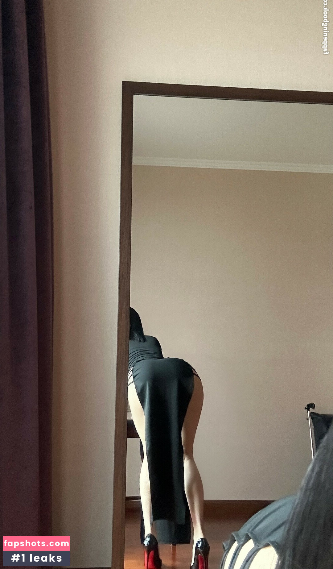 QiaoniuTT gallery photo #255