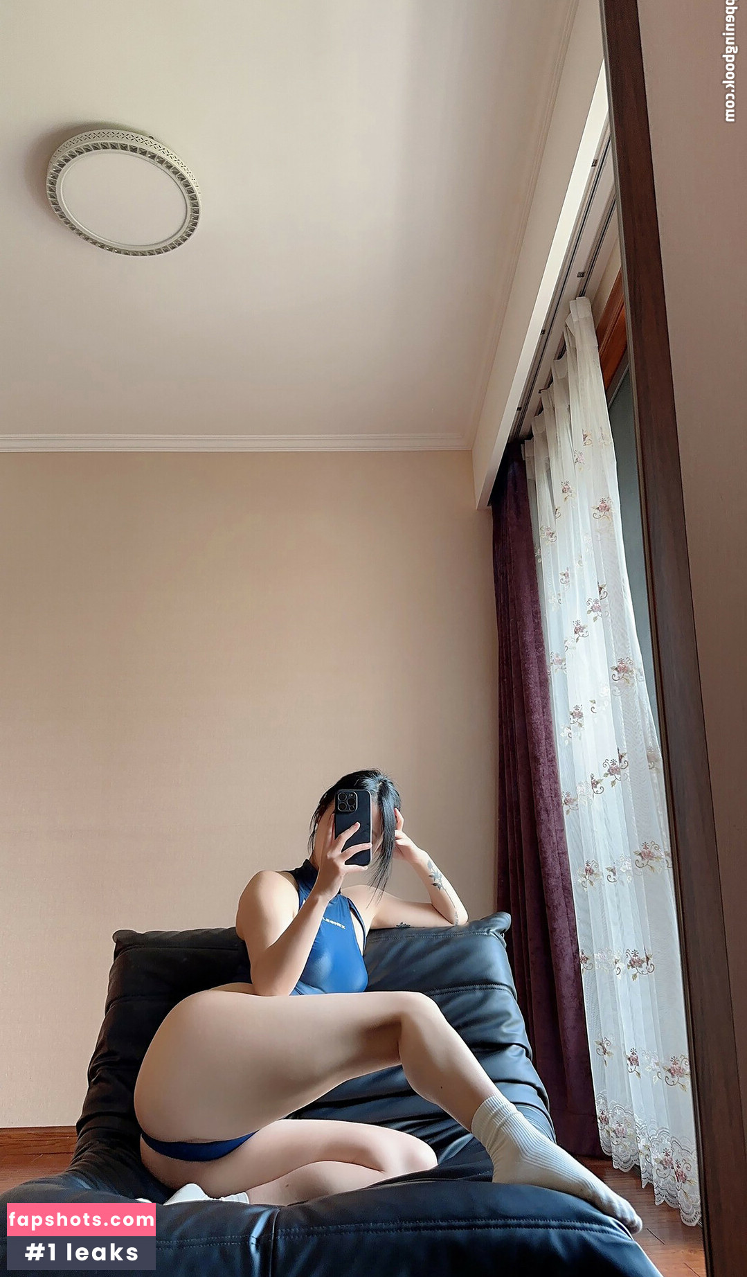 QiaoniuTT gallery photo #276