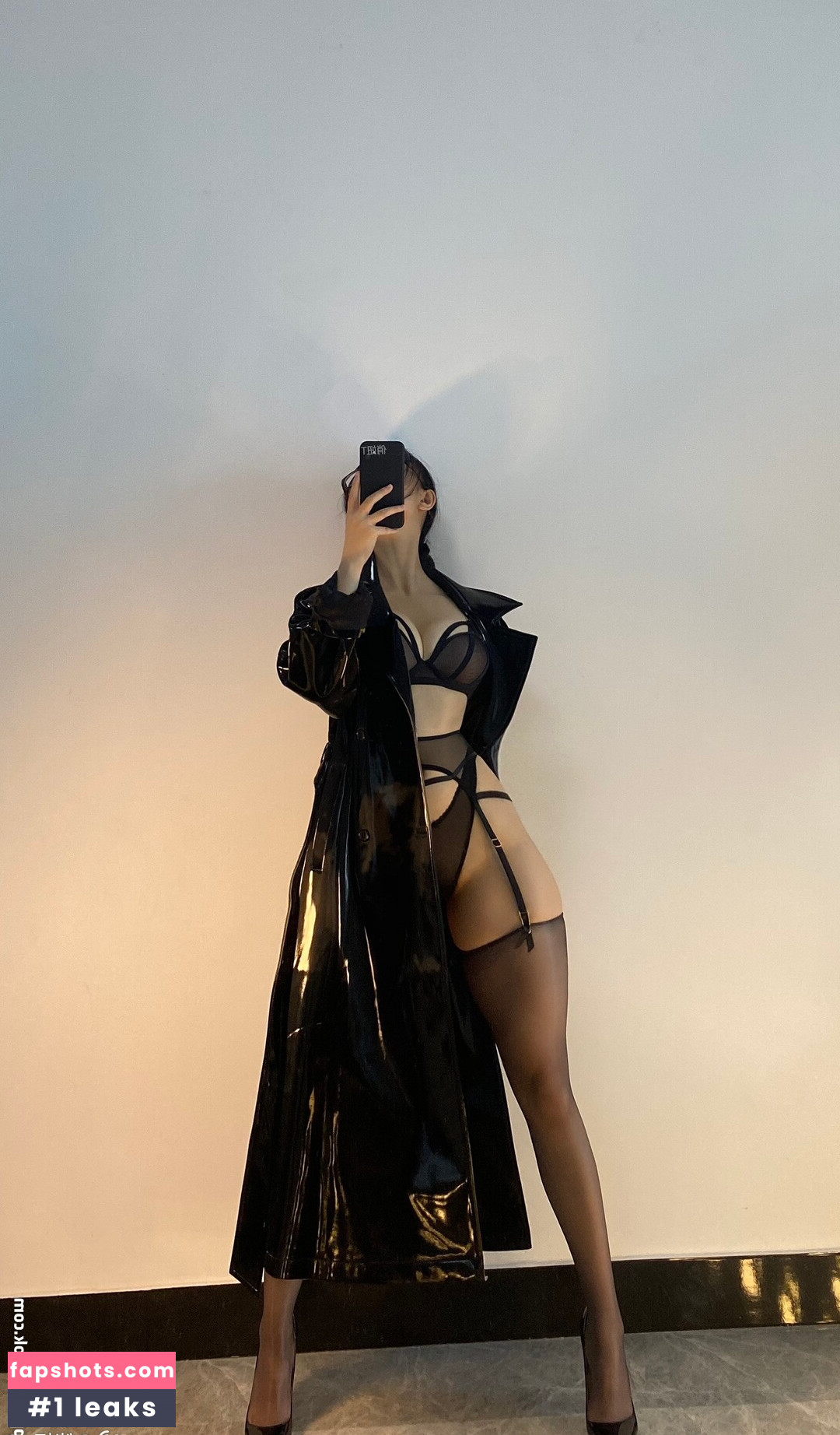 QiaoniuTT gallery photo #296