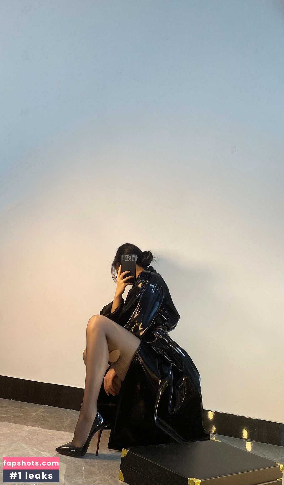 QiaoniuTT gallery photo #302