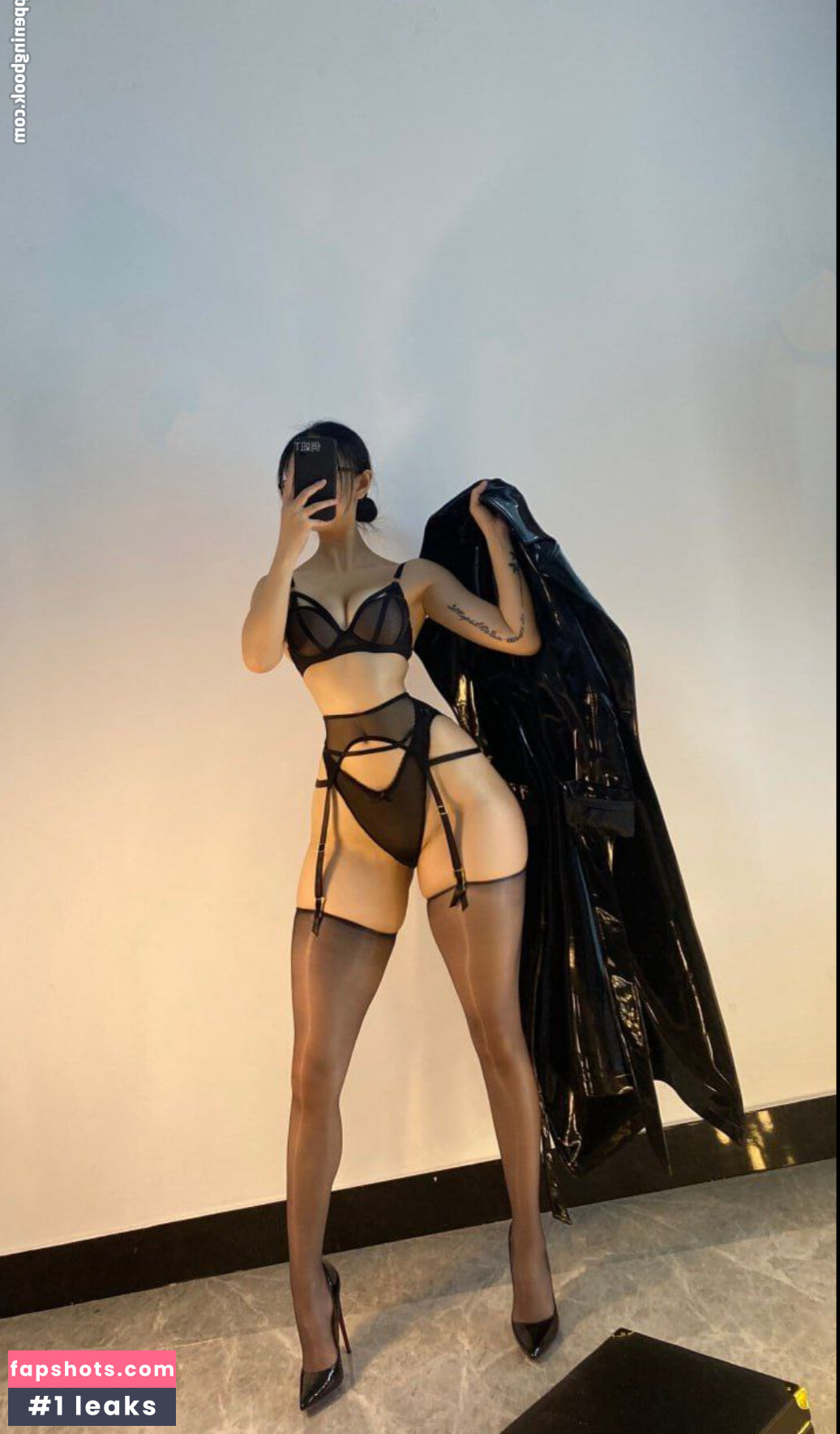 QiaoniuTT gallery photo #307