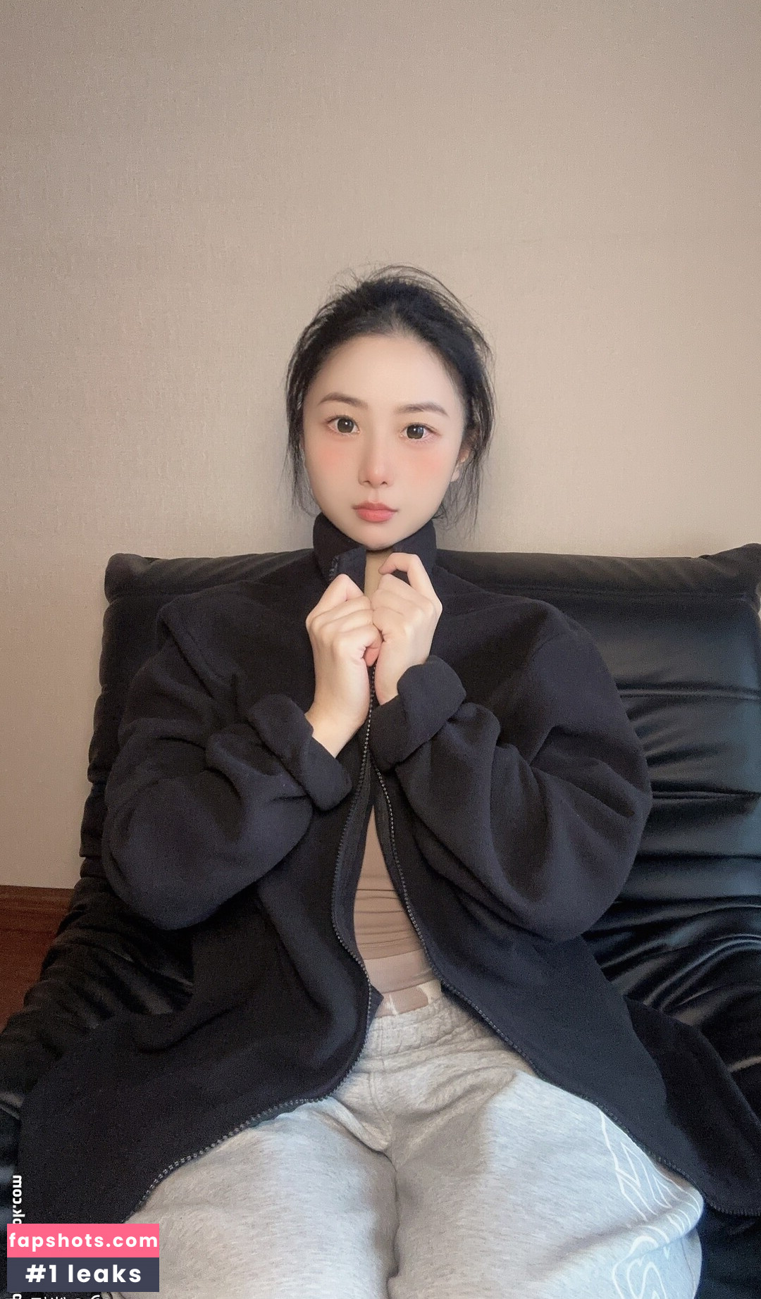 QiaoniuTT gallery photo #315