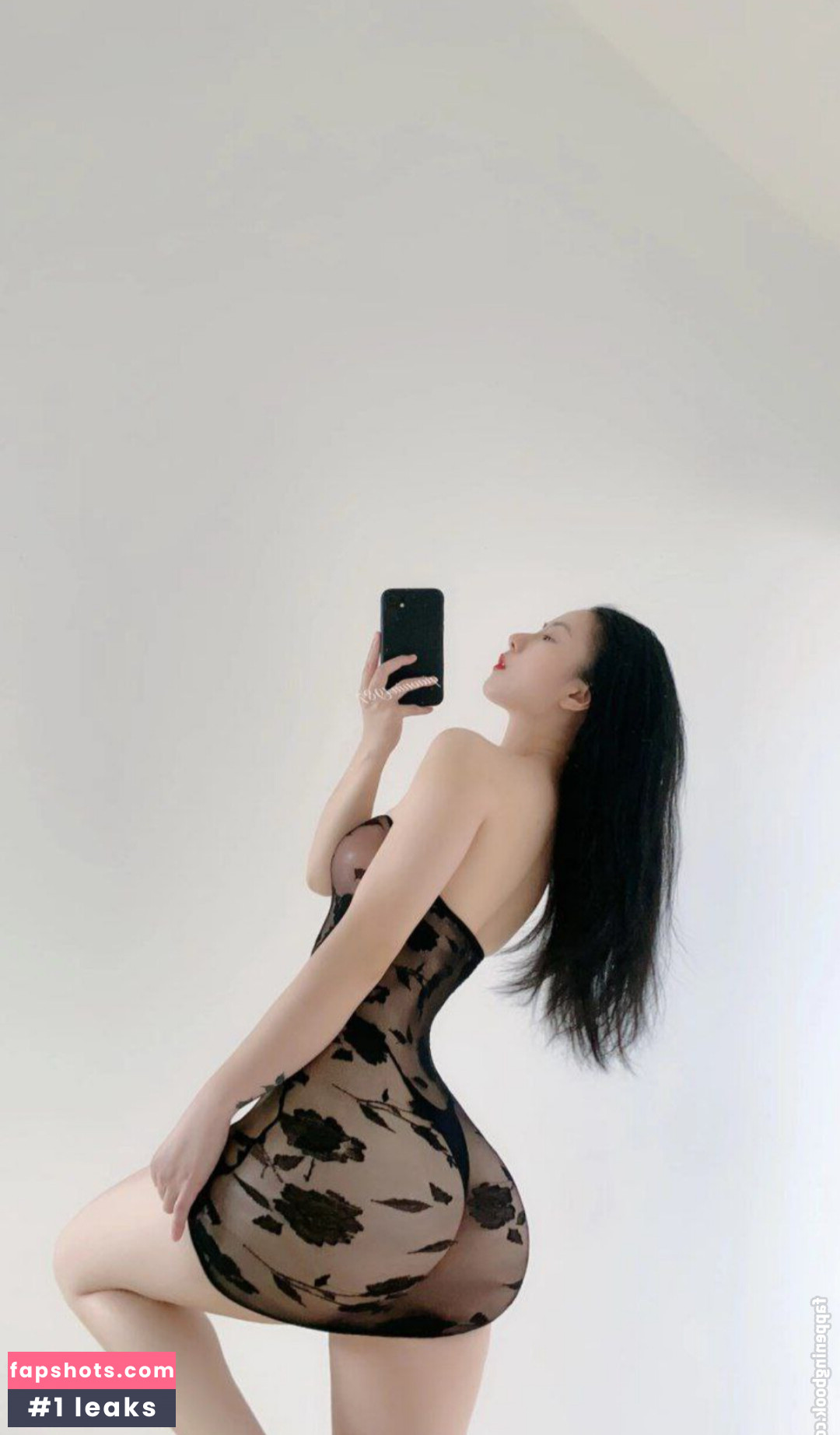 QiaoniuTT gallery photo #324