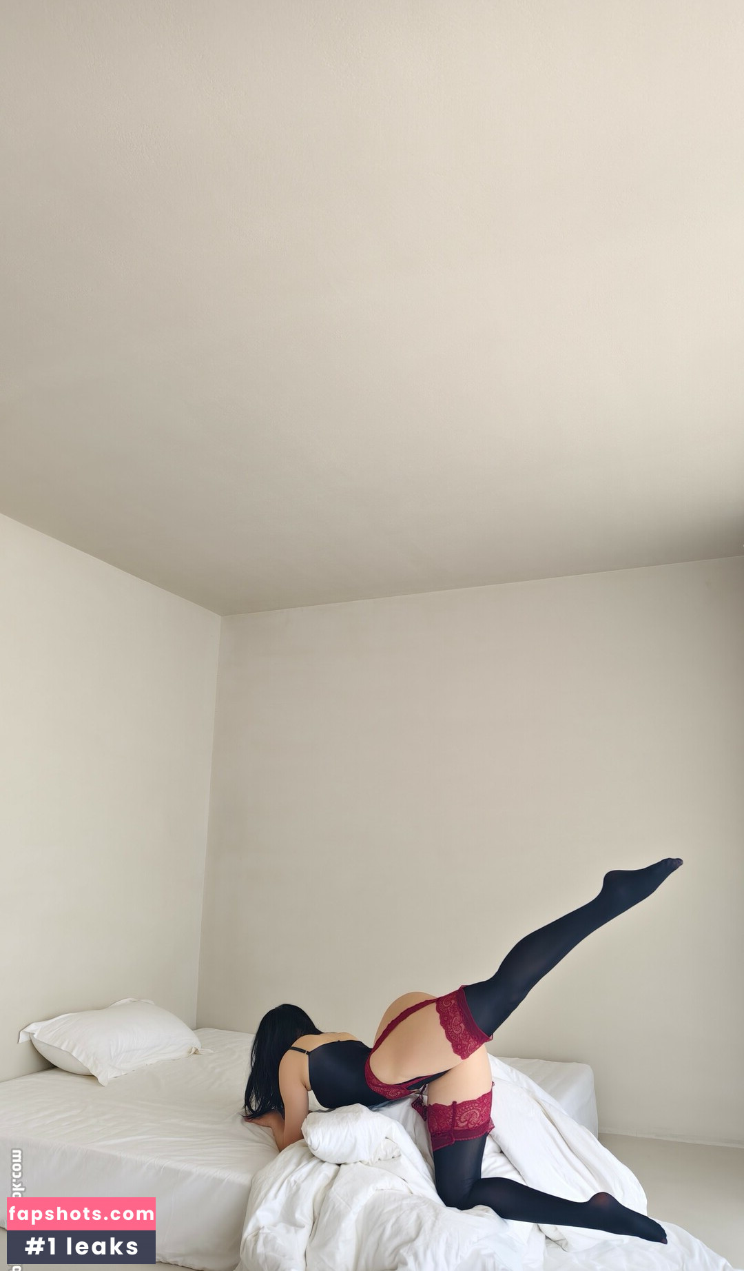 QiaoniuTT gallery photo #403