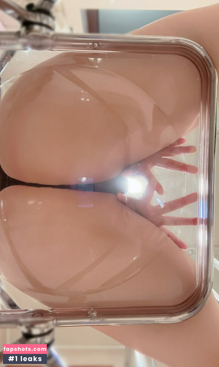 QiaoniuTT gallery photo #428