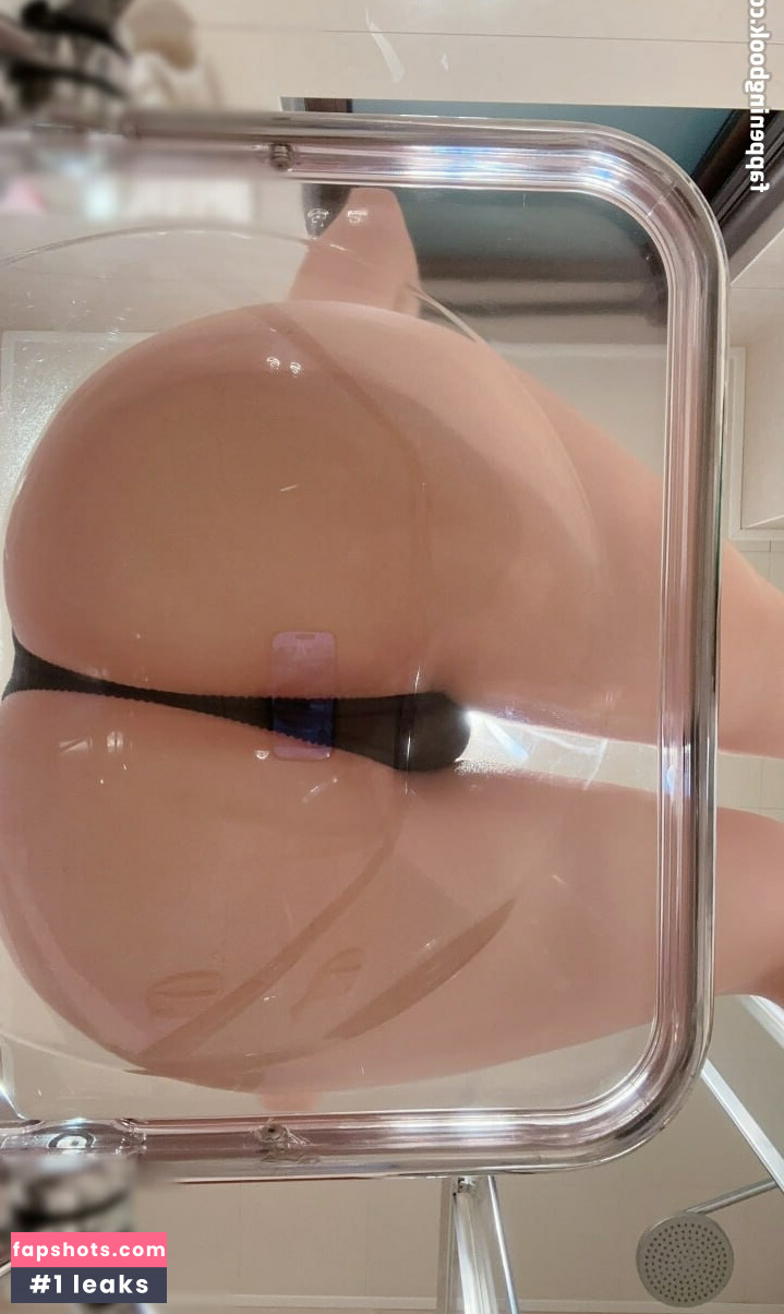 QiaoniuTT gallery photo #433