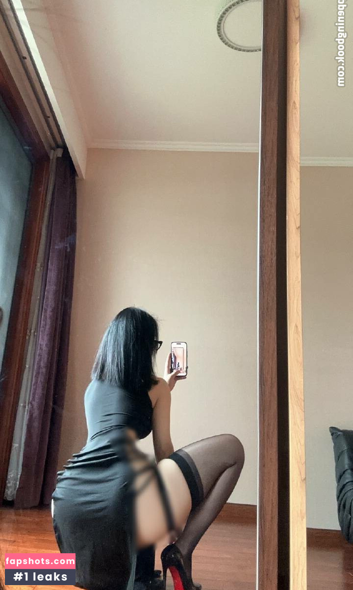 QiaoniuTT gallery photo #499