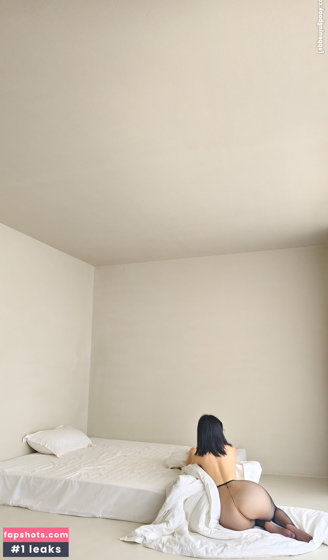 QiaoniuTT gallery photo #64