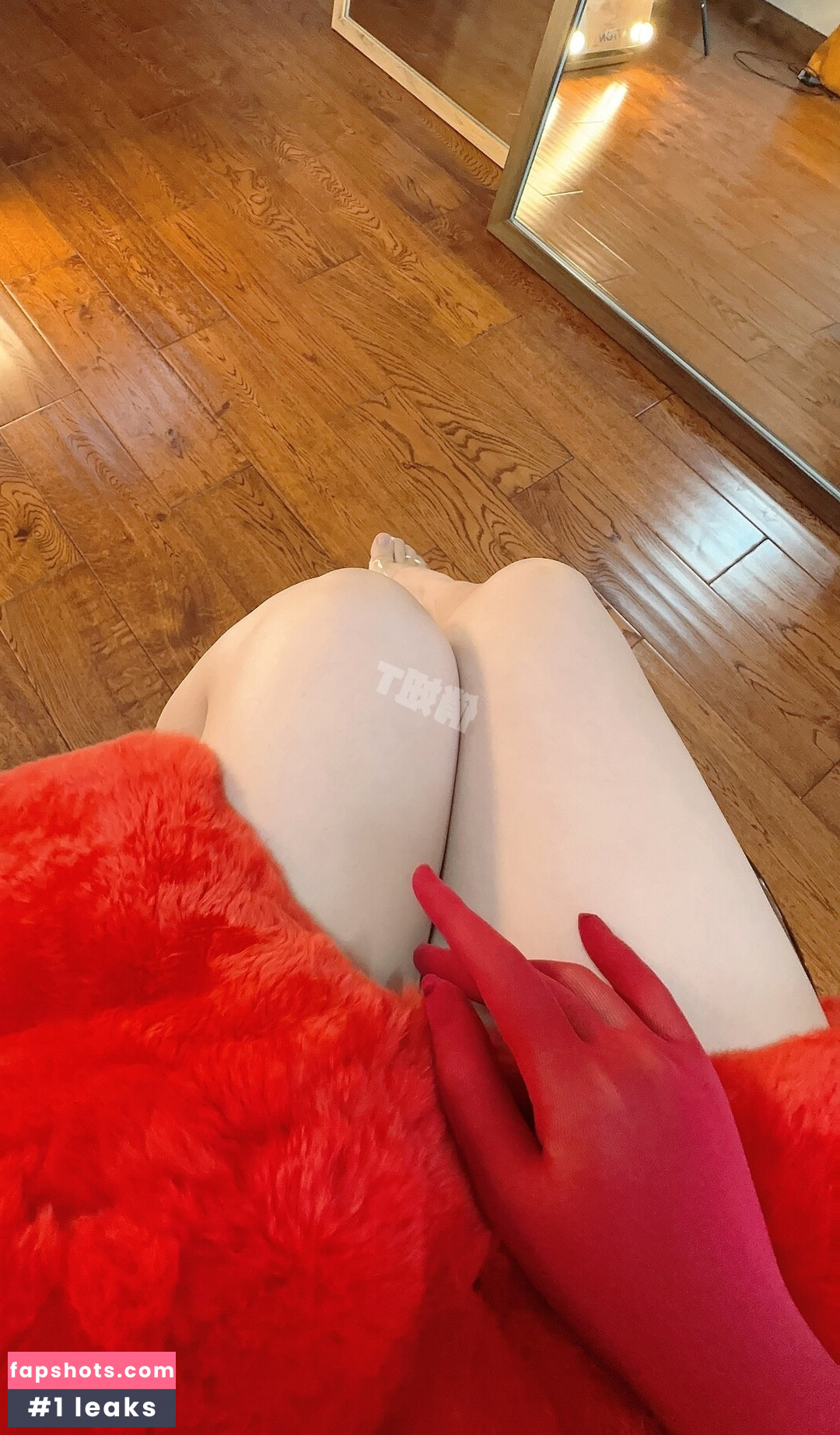 QiaoniuTT gallery photo #742