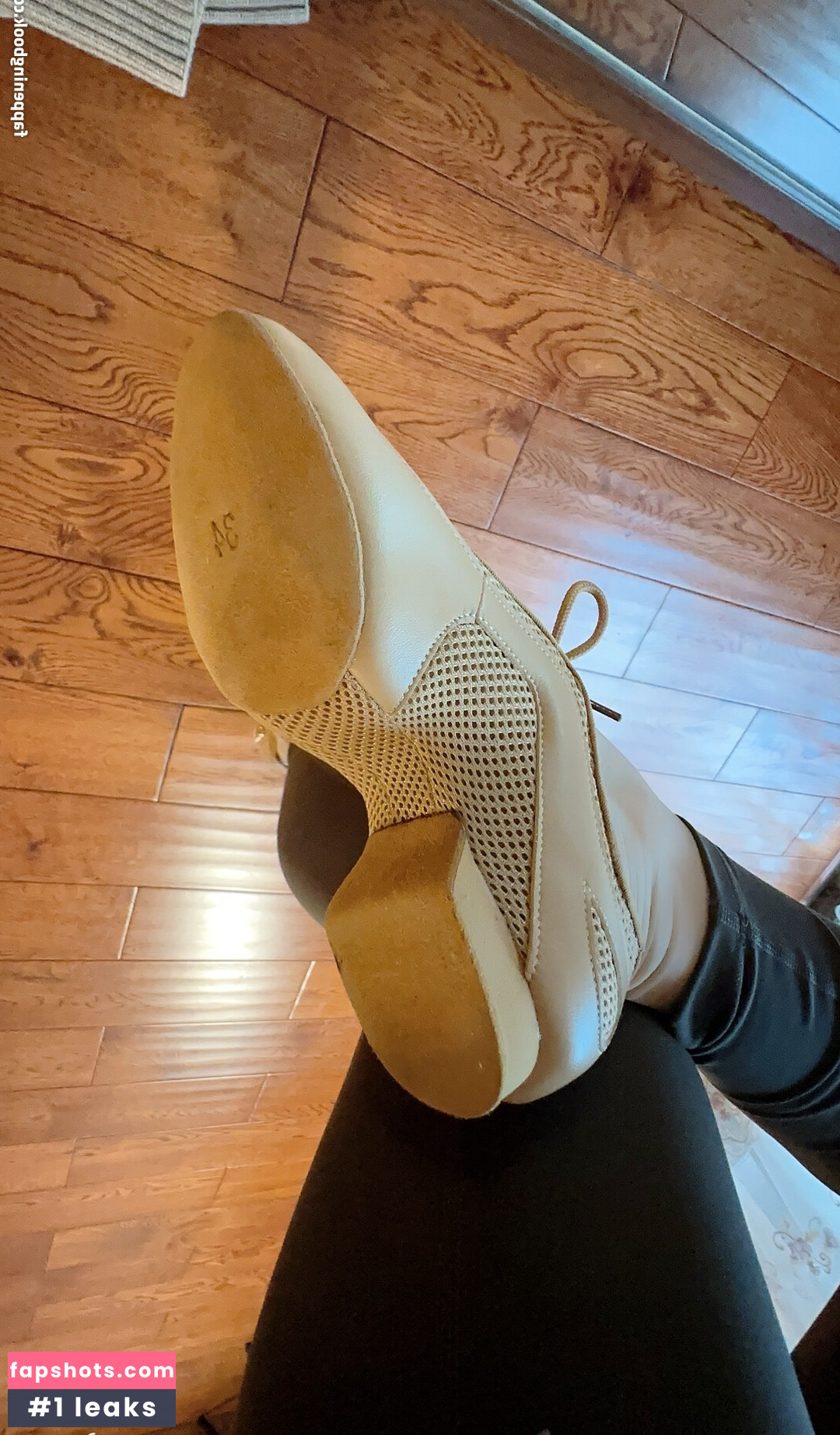 俏妞qiaoniuTT , 俏妞qiaoniu , qiaoniuTT , qiaoniu Nude Leaks OnlyFans Photos #24 - LeakJerk