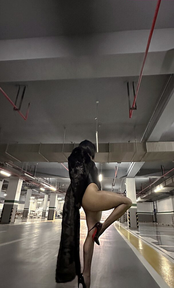 qiaoniutt gallery photo #1256