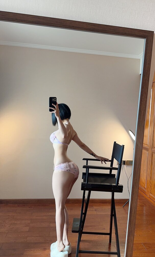 qiaoniutt gallery photo #1445