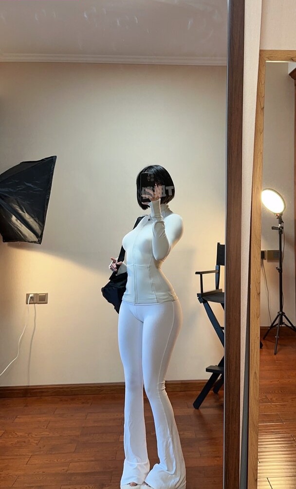 qiaoniutt gallery photo #1470