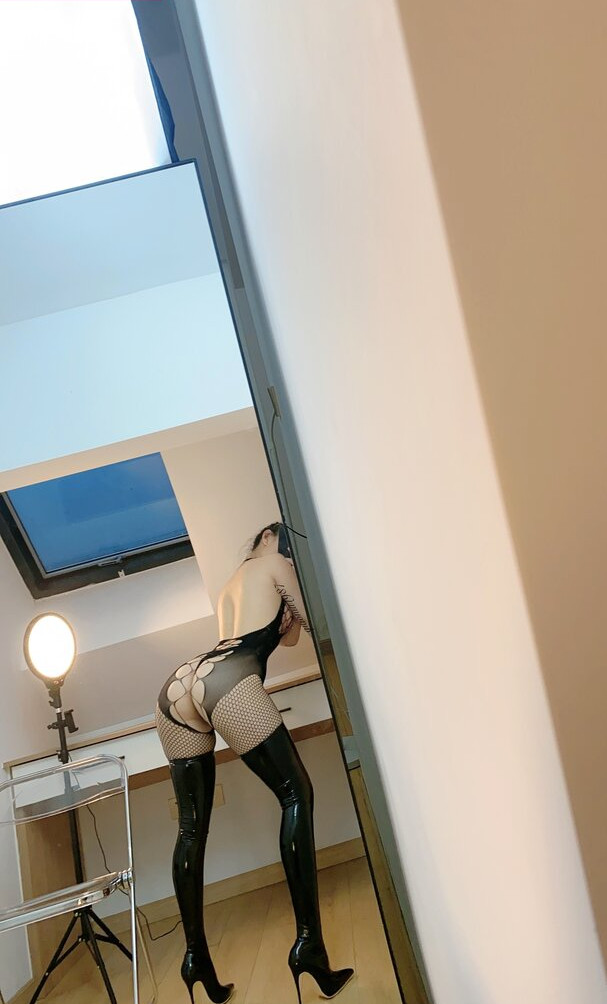 qiaoniutt gallery photo #2105