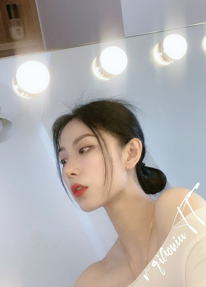 qiaoniutt gallery photo #3659