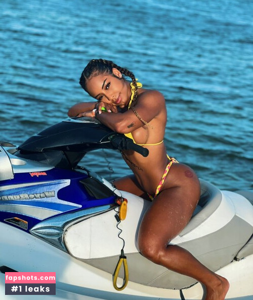 Qimmah Russo Nude Leaks OnlyFans Photos #1043 - LeakJerk