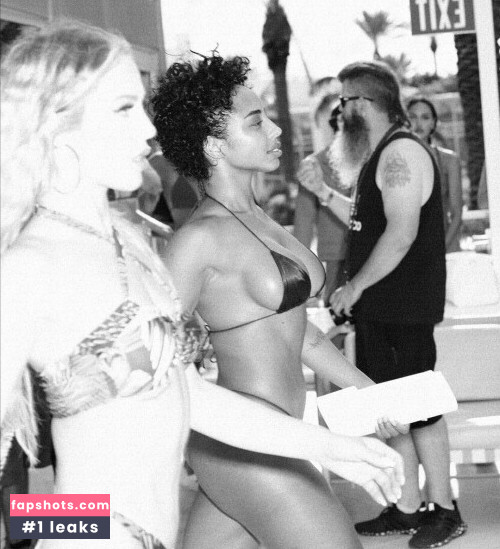 Qimmah Russo Nude Leaks OnlyFans Photos #1071 - LeakJerk