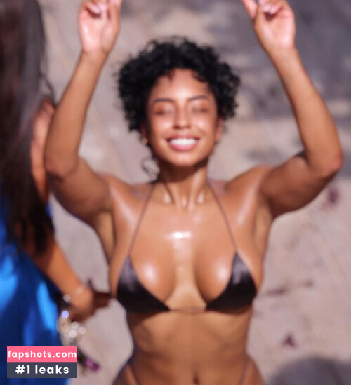Qimmah Russo Nude Leaks OnlyFans Photos #1072 - LeakJerk