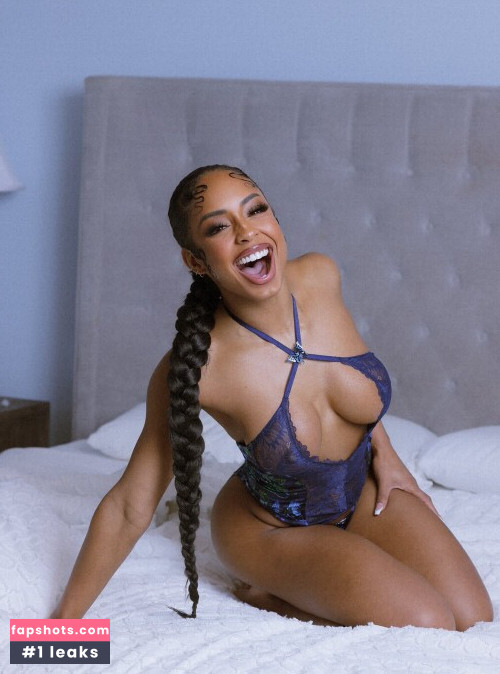 Qimmah Russo Nude Leaks OnlyFans Photos #1141 - LeakJerk