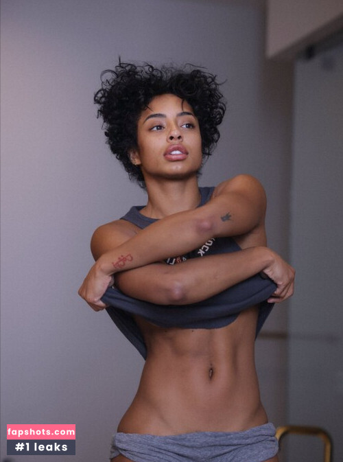 Qimmah Russo gallery photo #1228