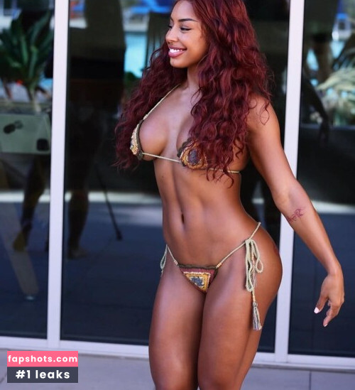 Qimmah Russo gallery photo #1231