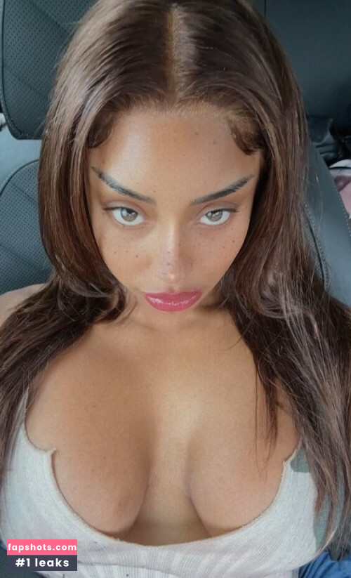 Qimmah Russo gallery photo #1242