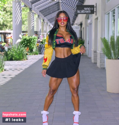 Qimmah Russo gallery photo #1271