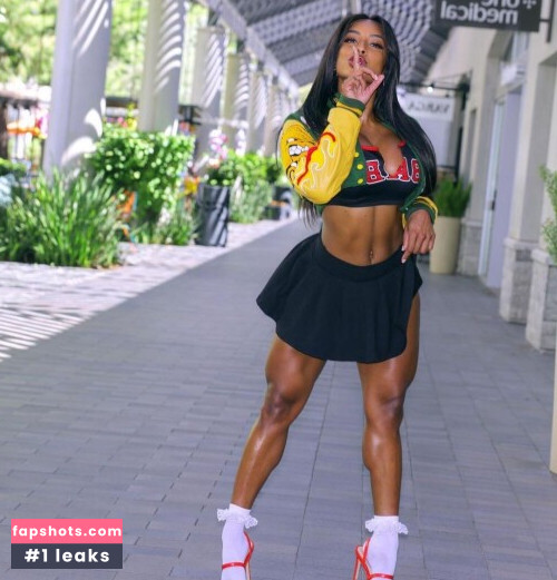 Qimmah Russo gallery photo #1277