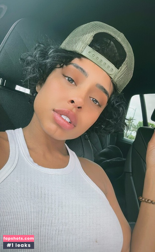 Qimmah Russo gallery photo #1288