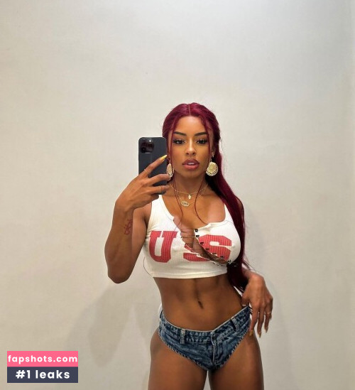 Qimmah Russo gallery photo #1303