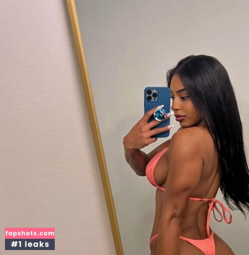 Qimmah Russo gallery photo #1325