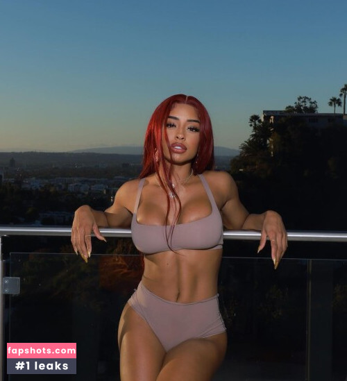 Qimmah Russo gallery photo #1364