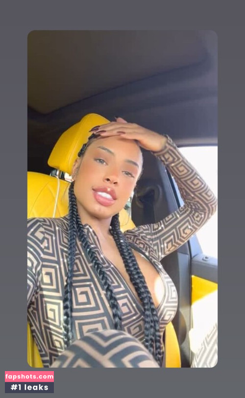 Qimmah Russo gallery photo #1368