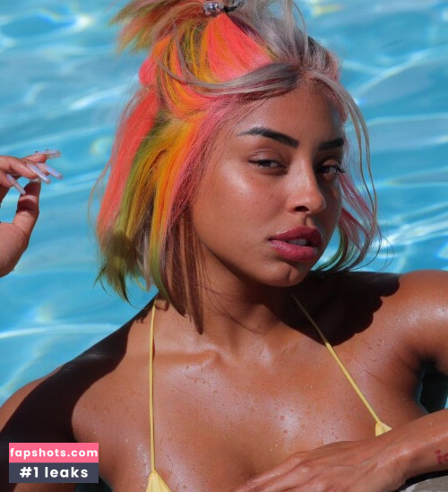 Qimmah Russo gallery photo #1685