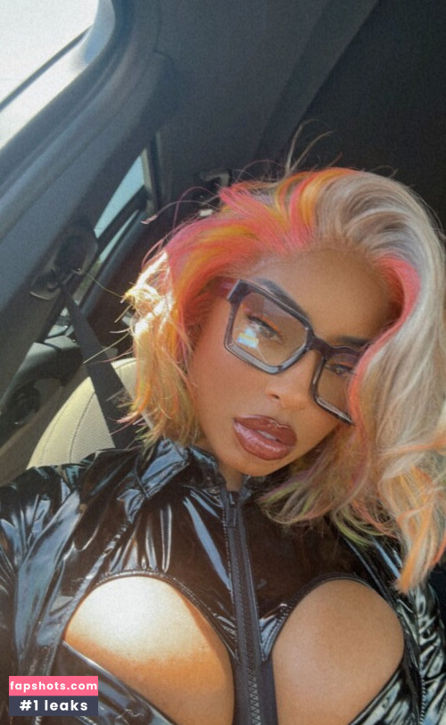 Qimmah Russo gallery photo #1739