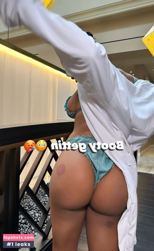 Qimmah Russo gallery photo #1856