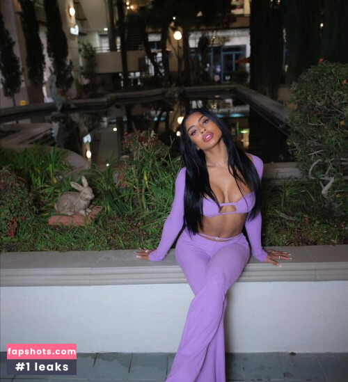 Qimmah Russo gallery photo #2056