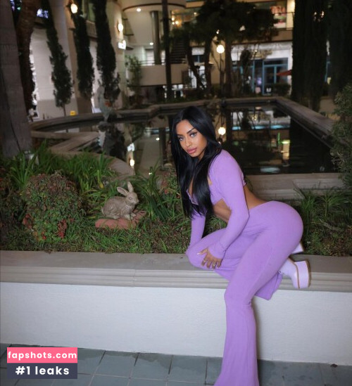 Qimmah Russo gallery photo #2058