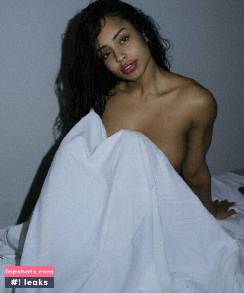 Qimmah Russo gallery photo #2066