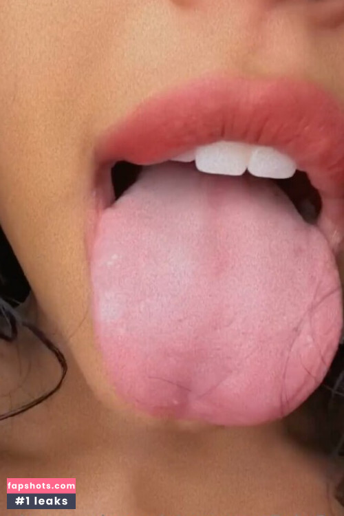 Qimmah Russo gallery photo #2168