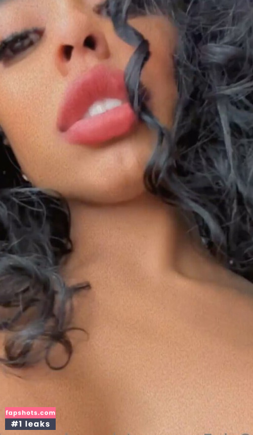 Qimmah Russo gallery photo #2171