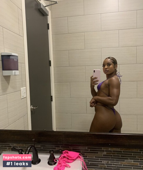 Qimmah Russo gallery photo #2198