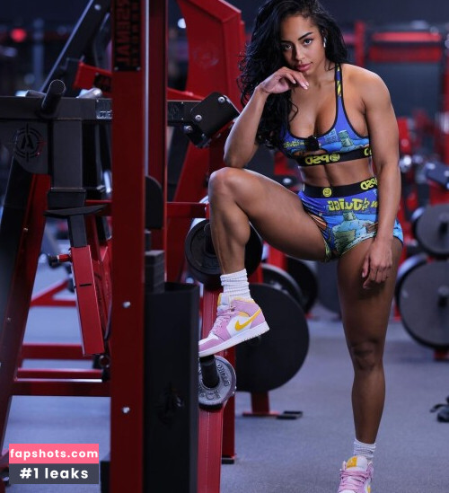 Qimmah Russo gallery photo #2204