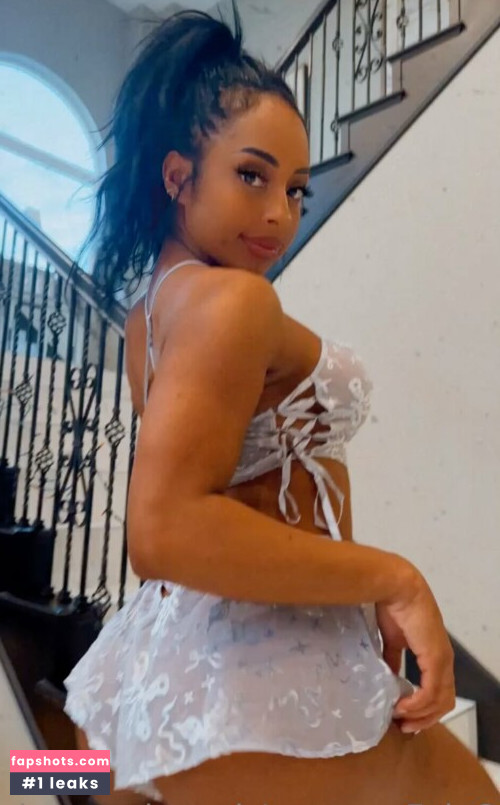 Qimmah Russo gallery photo #2275