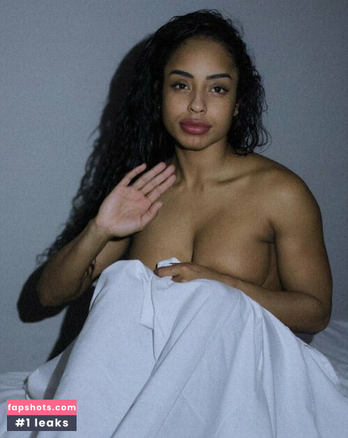 Qimmah Russo gallery photo #2280