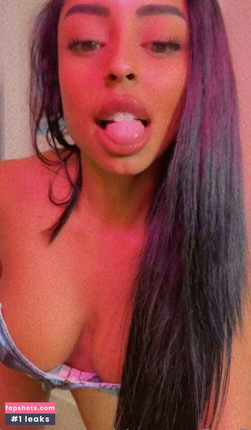 Qimmah Russo gallery photo #2301